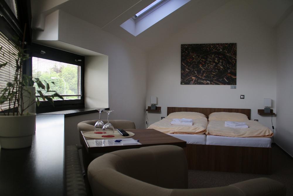 Hotel Pod Radnici Sumperk Ngoại thất bức ảnh