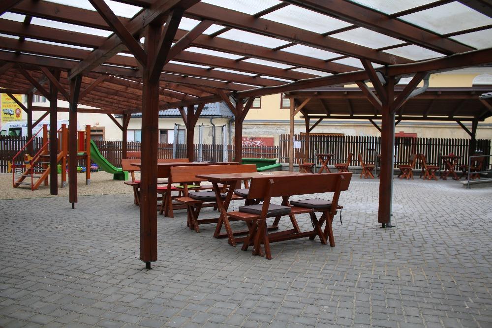 Hotel Pod Radnici Sumperk Ngoại thất bức ảnh